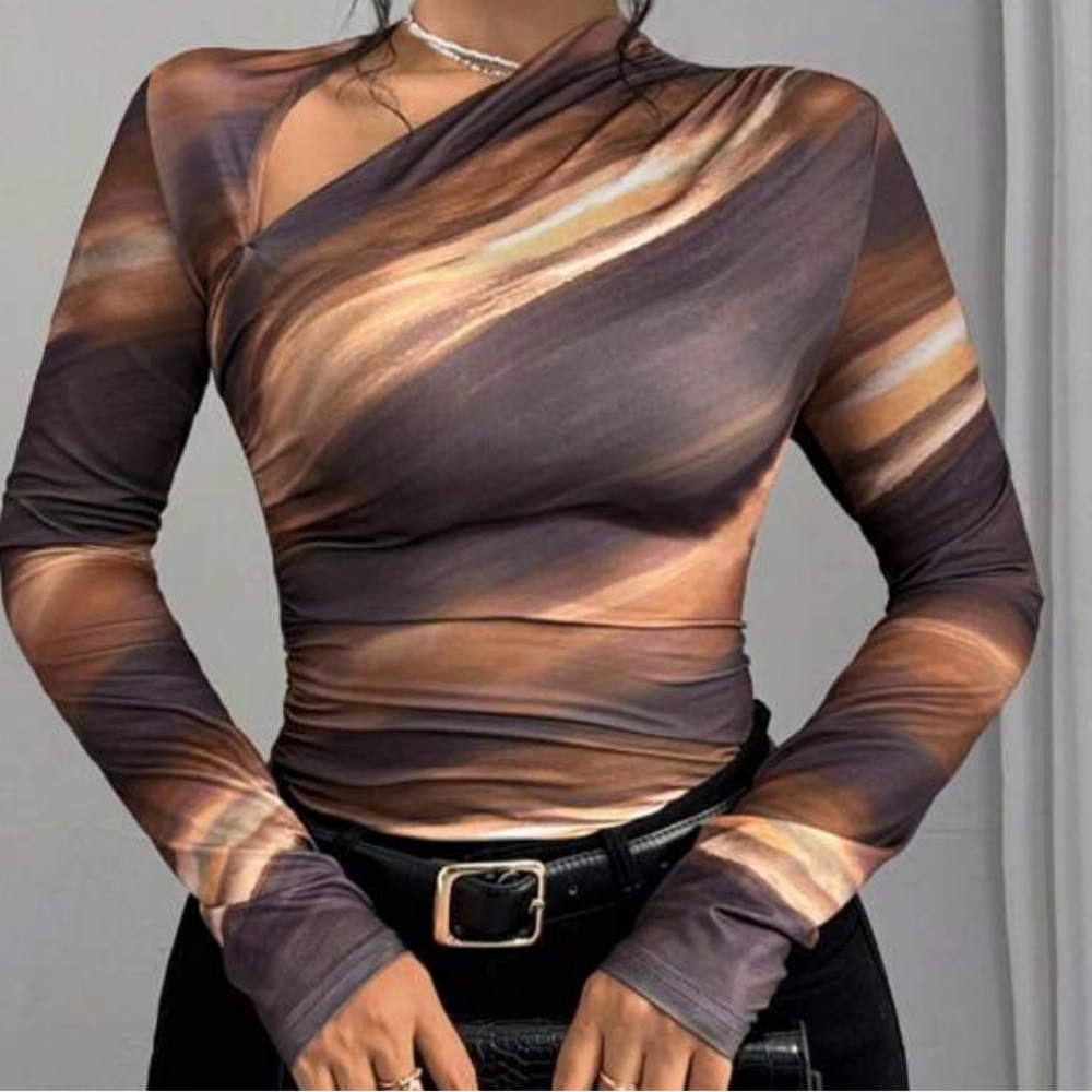 Women's Top